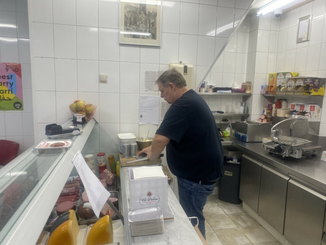 Broodje van Martin, al 23 jaar niet weg te denken uit Wijk C: "Aan